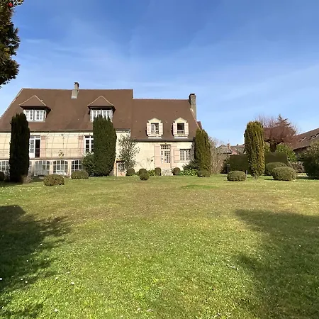 Maison De La Source Maison d'hôtes