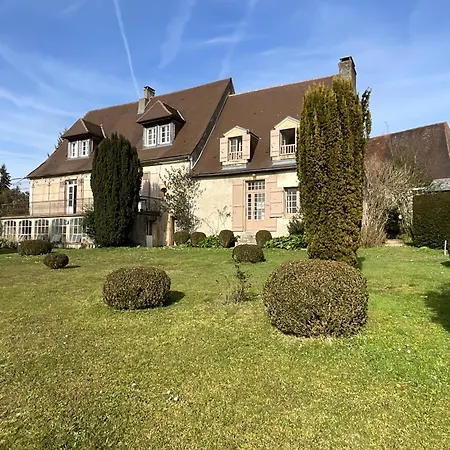 Maison De La Source Maison d'hôtes Génis