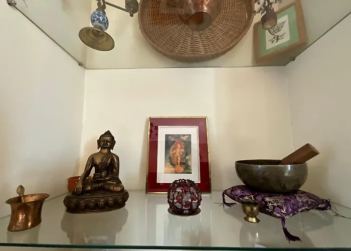 Maison De La Source Pensionat Génis