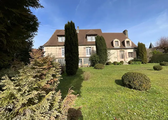 Pensionat Maison De La Source Génis