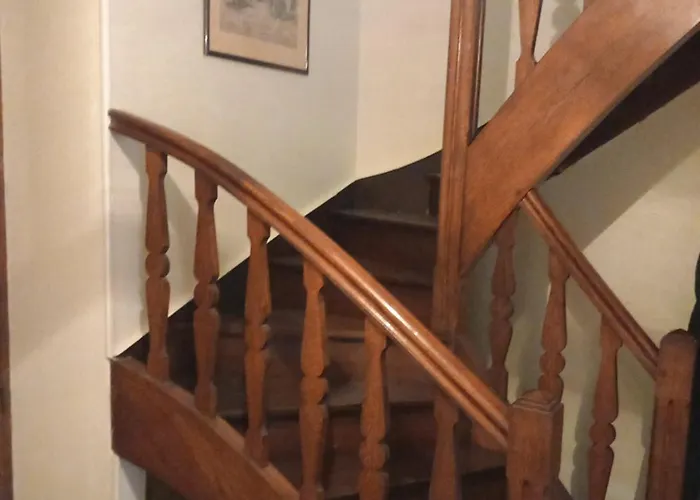 Pensionat Maison De La Source Génis